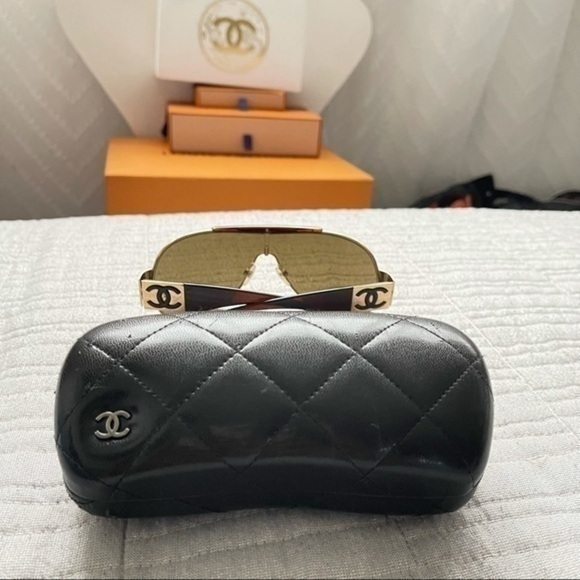 CHANEL Vintage THE 1999 Sunglasses main image 13